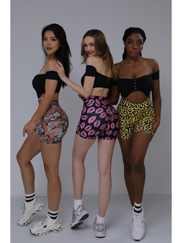 Lafitwear printed Lycra fitness set, off - the - shoulder sports bra with padded cups, 3 - inch fitness shorts for peachy buttocks