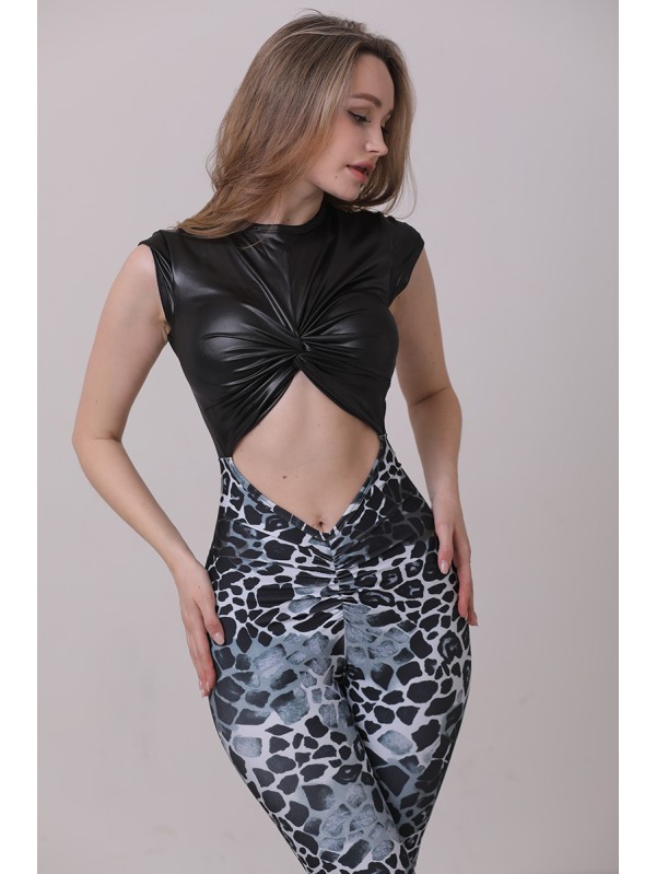 Lafitwear original faux leather twisted short-sleeved one-piece jumpsuit with a large open back, deep V-neck, peach-shaped buttocks, and leopard print for fitness and dancing
